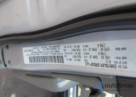 2012 Jeep Grand Cherokee Laredo z USA, uszkodzony, nr VIN 1C4RJEAG1CC116064